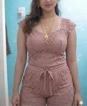  Mature Call Girls 