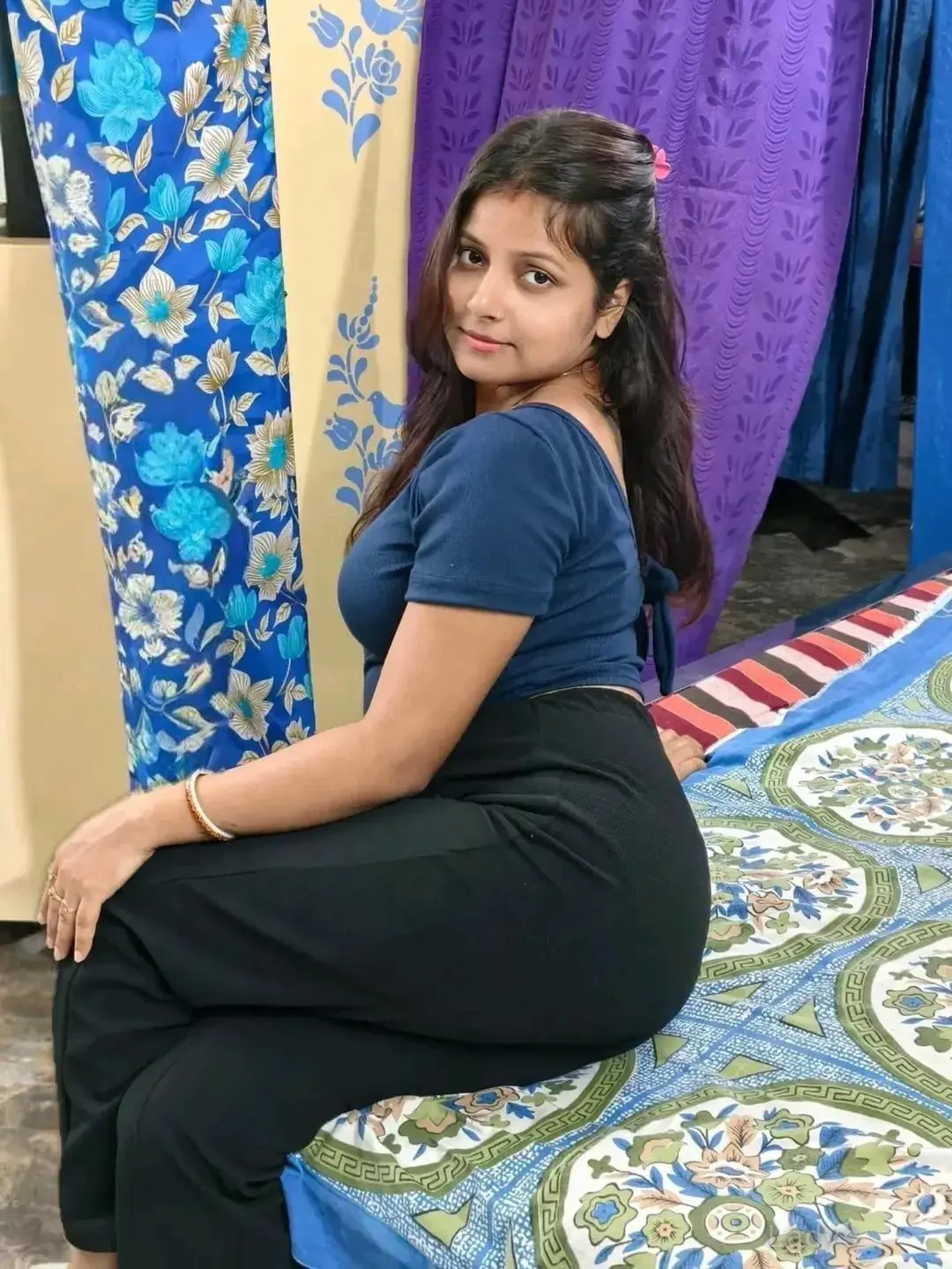 Ritu - young companion near Vivek Vihar, Jodhpur